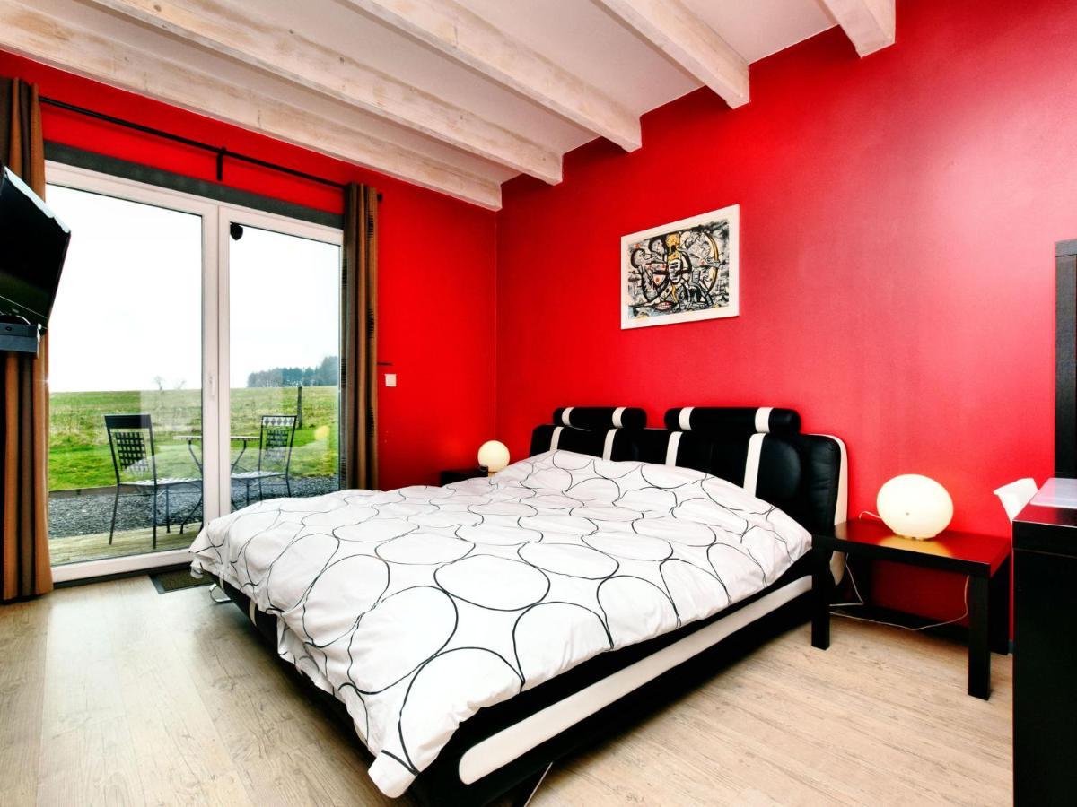 Beautiful Villa With Heated Outdoor Pool Manhay Eksteriør bilde
