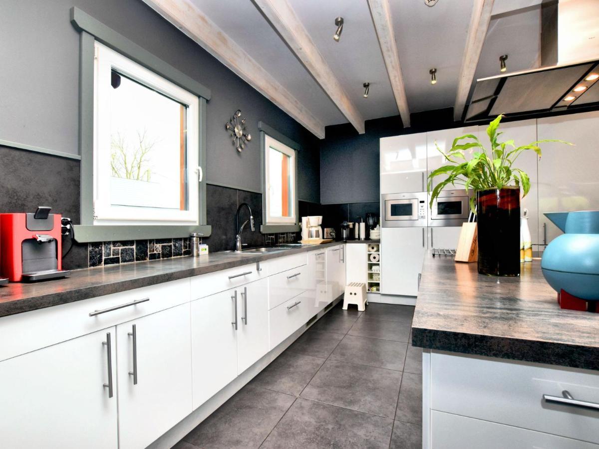 Beautiful Villa With Heated Outdoor Pool Manhay Eksteriør bilde